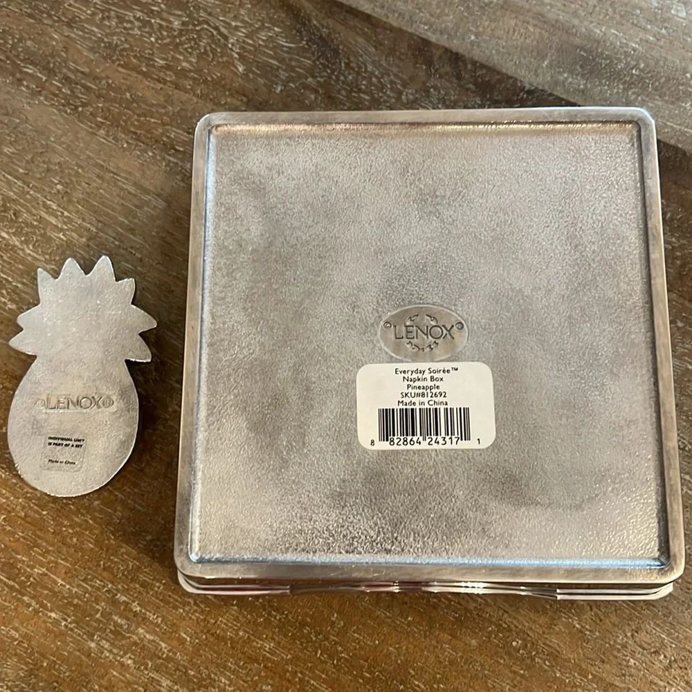 Lenox Everyday Soirée Napkin Box Pineapple